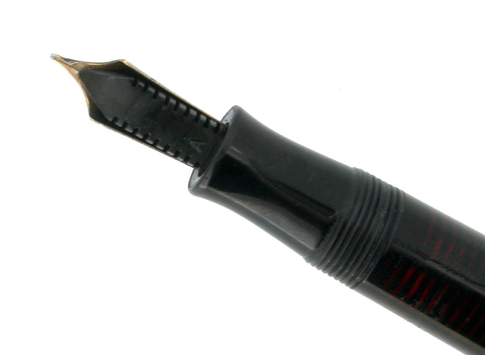 1937 PARKER DOUBLE JEWEL VACUMATIC FOUNTAIN PEN WITH 2-TONE NIB IN RESTORED CONDITION OFFERED BY ANTIQUE DIGGER