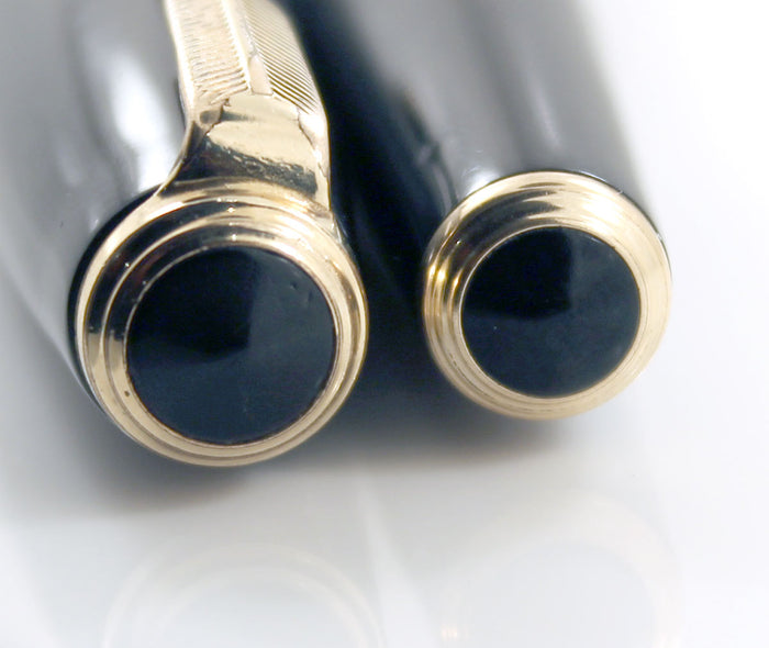 1938 PARKER JET BLACK VACUMATIC DOUBLE JEWEL FOUNTAIN PEN WITH F - B FLEX NIB IN RESTORED CONDITION OFFERED BY ANTIQUE DIGGER
