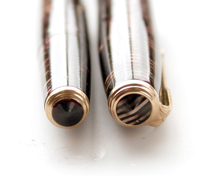 1939 Parker Vacumatic Burgundy Pearl Celluloid Fountain Pen