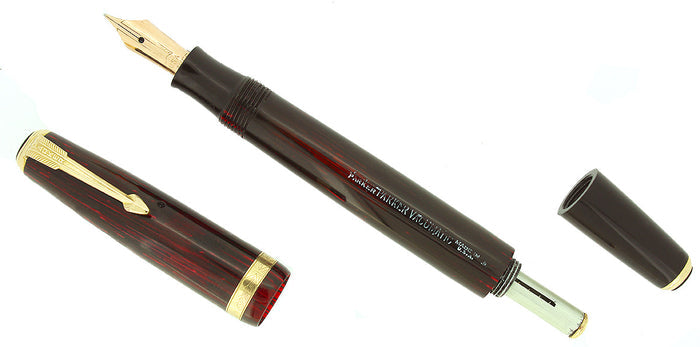 1939 PARKER VACUMATIC JUNIOR DEBUTANTE BURGUNDY SHADOW WAVE RESTORED OFFERED BY ANTIQUE DIGGER