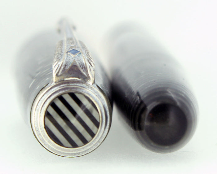 1942 PARKER SILVER PEARL VACUMATIC MAJOR FOUNTAIN PEN XXF-M FLEX NIB RESTORED OFFERED BY ANTIQUE DIGGER