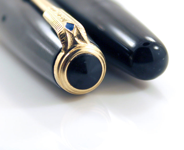 1943 PARKER VACUMATIC JET BLACK CELLULOID FOUNTAIN PEN WITH F to B NIB RESTORED OFFER BY ANTIQUE DIGGER