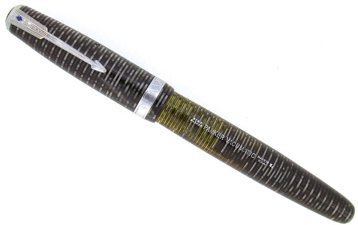 1945 PARKER SILVER PEARL VACUMATIC FOUNTAIN PEN IN MAJOR SIZE NEAR MINT CONDITION OFFERED BY ANTIQUE DIGGER