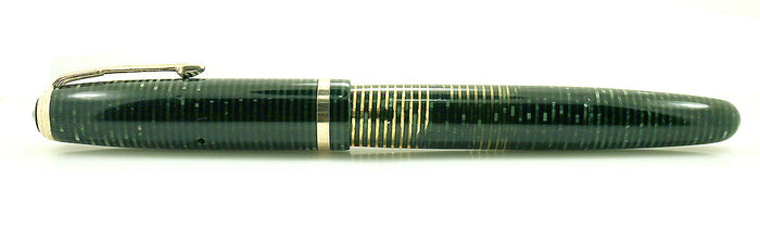 1946 PARKER EMERALD PEARL VACUMATIC DEBUTANTE FOUNTAIN PEN RESTORED