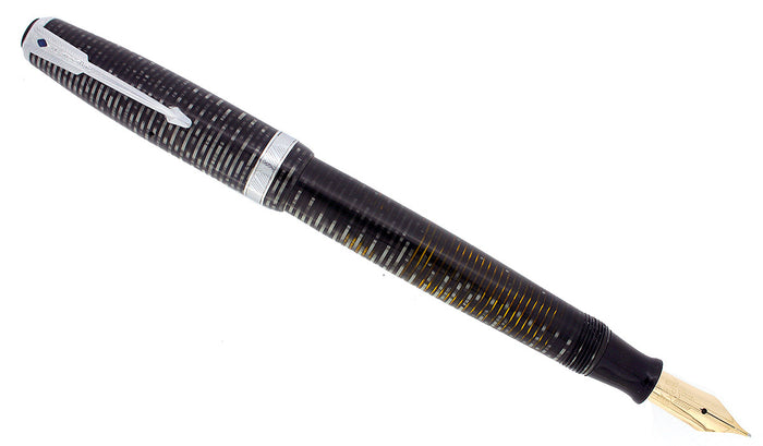 1946 PARKER VACUMATIC SILVER PEARL FOUNTAIN PEN RESTORED NEAR MINT OFFERED BY ANTIQUE DIGGER