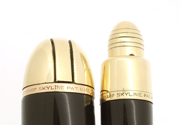 C1943 EVERSHARP SKYLINE BROWN FOUNTAIN PEN SET NOS MINT IN BOX STICKERED OFFERED BY ANTIQUE DIGGER