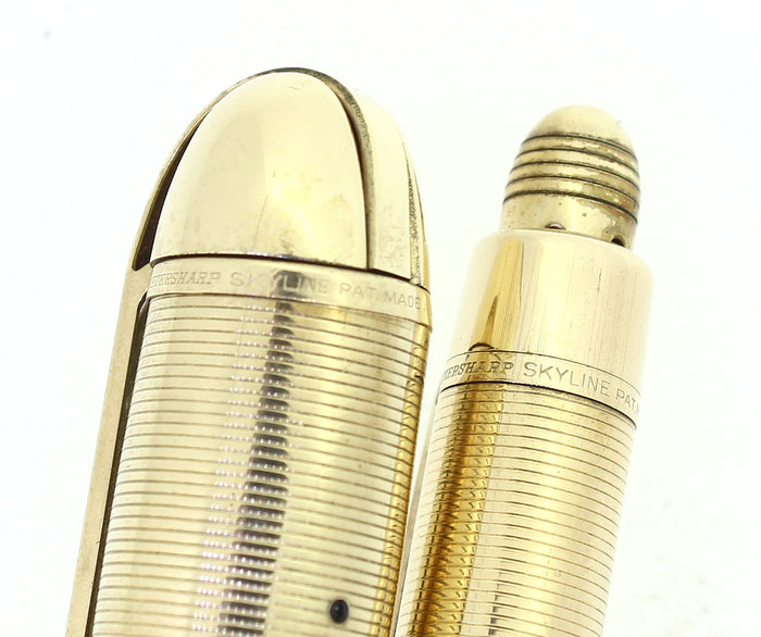 C1943 EVERSHARP SKYLINE GOLD CAPS BROWN BARREL FOUNTAIN PEN & PENCIL SET MINT STICKERED OFFERED BY ANTIQUE DIGGER