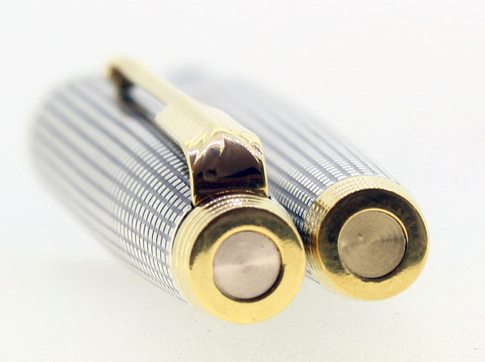 C1973 PARKER 75 STERLING SILVER CROSSHATCH GRID PATTERN FINE NIB FOUNTAIN PEN NEAR MINT OFFERED BY ANTIQUE DIGGER