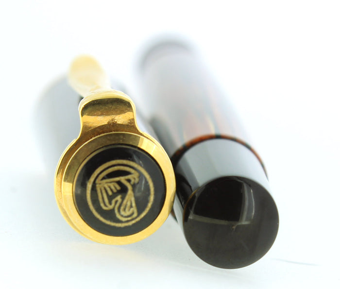 PELIKAN M400 OLD STYLE TORTOISE BROWN STRIPED 14K EF NIB FOUNTAIN PEN MINT OFFERED BY ANTIQUE DIGGER