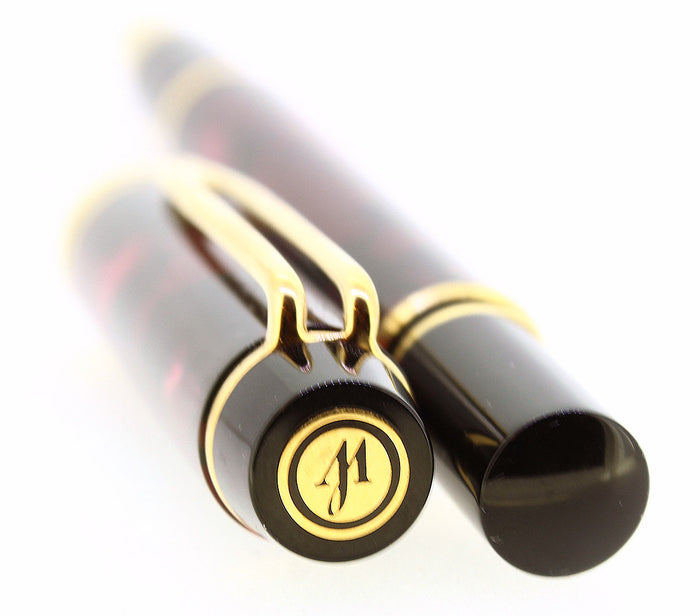 C2000 WATERMAN IDEAL LE MAN 200 MINERAL RED 18K FINE NIB FOUNTAIN PEN NEAR MINT OFFERED BY ANTIQUE DIGGER