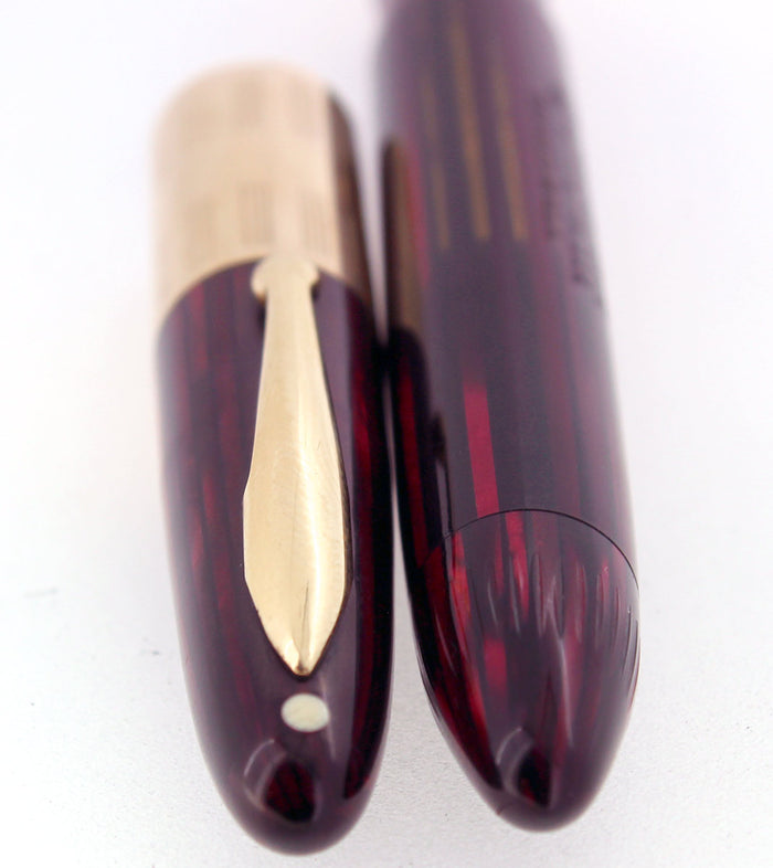 CIRCA 1942 SHEAFFER TRIUMPH CARMINE LIFETIME FOUNTAIN PEN PLUNGER FILL RESTORED OFFERED BY ANTIQUE DIGGER