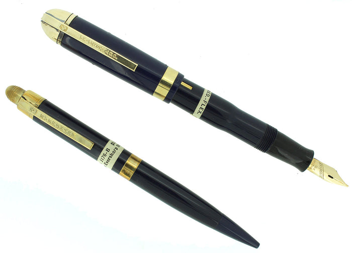 CIRCA 1943 EVERSHARP SKYLINE NAVY FOUNTAIN PEN SET NOS MINT IN BOX STICKERED