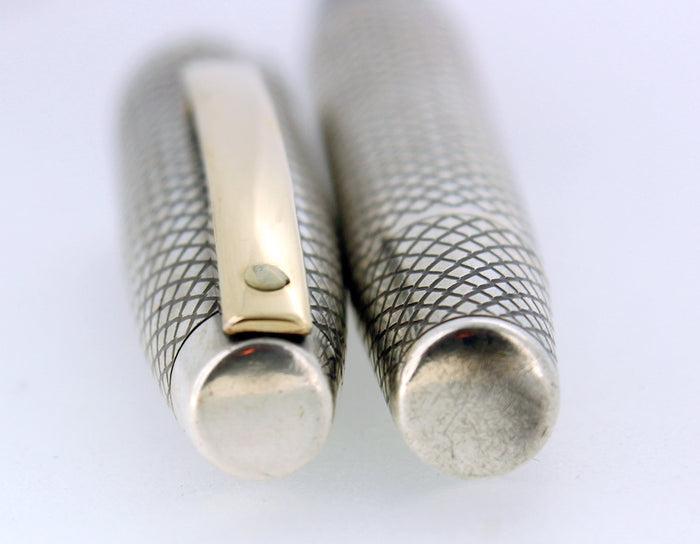 CIRCA 1970 SHEAFFER STERLING SILVER IMPERIAL TOUCHDOWN FOUNTAIN PEN DIAMOND GRID DESIGN RESTORED OFFERED BY ANTIQUE DIGGER