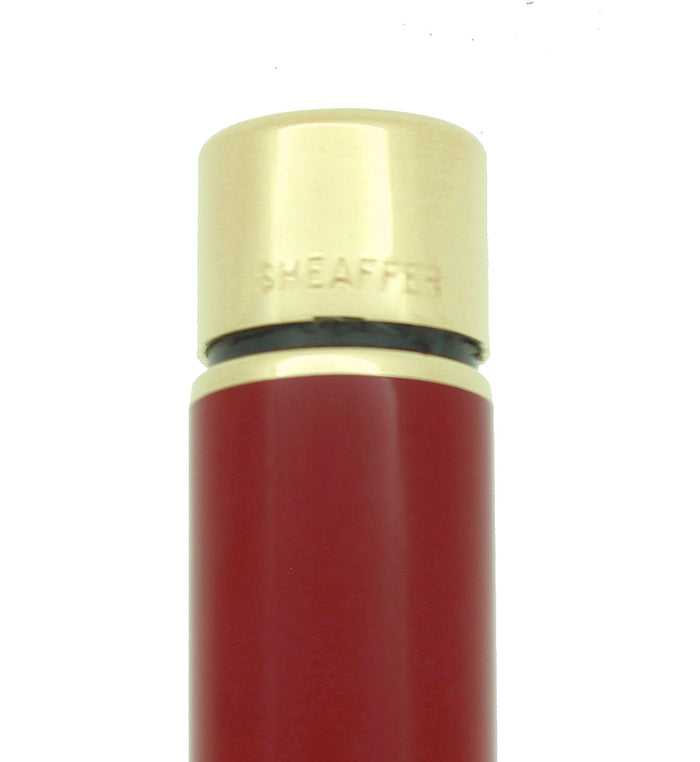 CIRCA 1982 SHEAFFER TARGA SLIMLINE IMPERIAL RED MEDIUM NIB FOUNTAIN PEN MINT OFFERED BY ANTIQUE DIGGER
