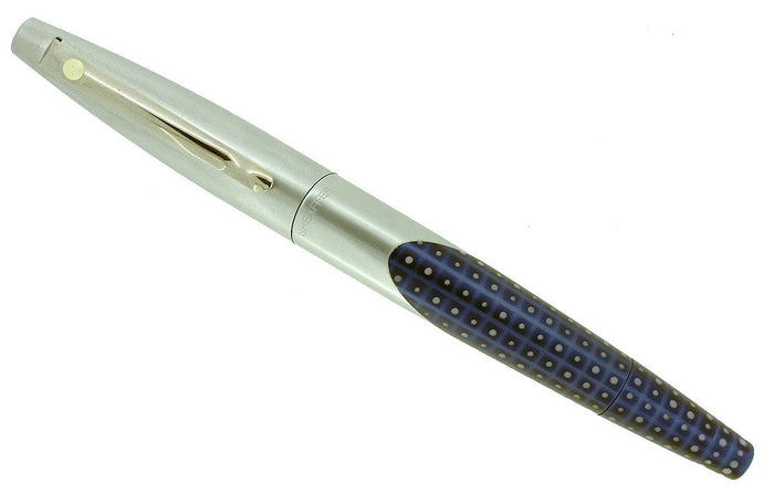 SHEAFFER INTRIGUE BLUE WHALE SHARK FOUNTAIN PEN NEAR MINT MEDIUM NIB OFFERED BY ANTIQUE DIGGER
