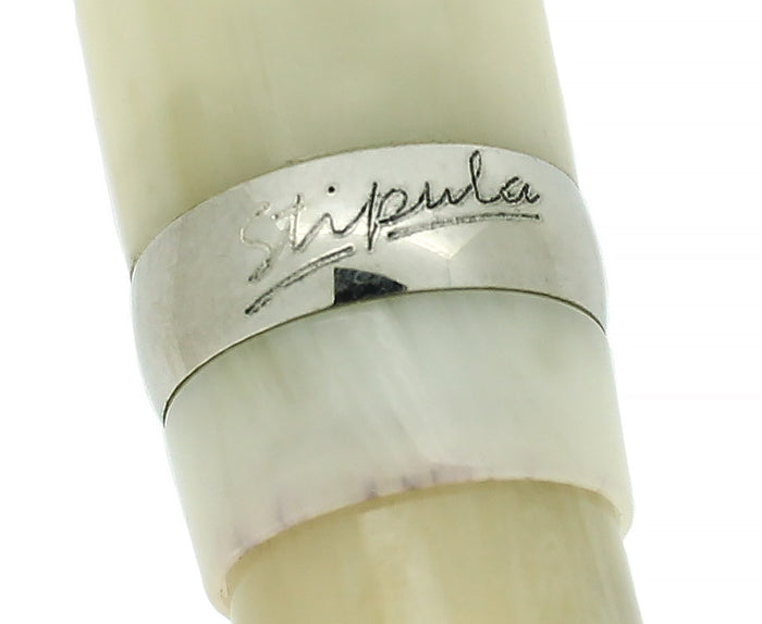 CIRCA 2010 STIPULA I CASTONI ONICE IVORY RESIN ITALIAN FOUNTAIN PEN 18K MED NIB OFFERED BY ANTIQUE DIGGER