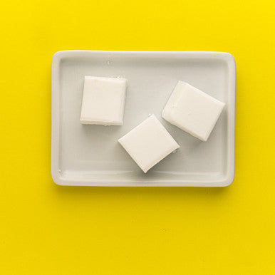 Cocoa Butter Melt and Pour Soap Base fragrance oil bottle