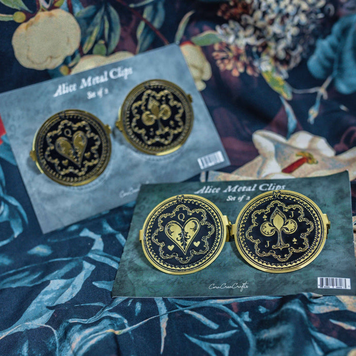 CoraCreaCrafts Alice Metal Clips (Set of 2)
