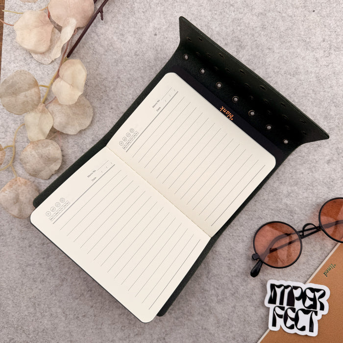Imperfect Concepts Jasper Leather Notebook - A6 Trifold - Painted Maroon