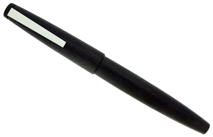 LAMY 2000 MAKROLON FOUNTAIN PEN NEW OLD STOCK PISTON FILLER BROAD NIB MINT OFFERED BY ANTIQUE DIGGER