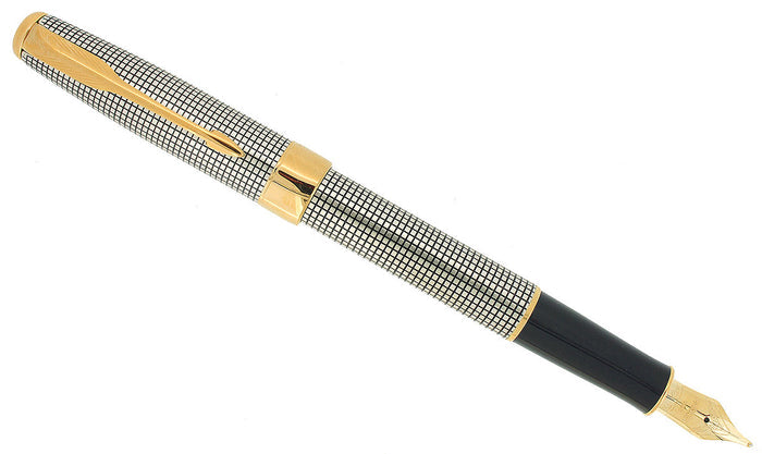 PARKER SONNET CISELE STERLING SILVER FOUNTAIN PEN MEDIUM NIB NEVER INKED NEW IN BOX OFFERED BY ANTIQUE DIGGER