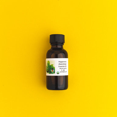 Peppermint Essential Oil - 100% Pure fragrance oil bottle