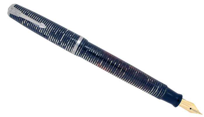 RESTORED 1940 PARKER SILVER PEARL VACUMATIC DEBUTANTE FOUNTAIN PEN W/ STAR CLIP OFFERED BY ANTIQUE DIGGER