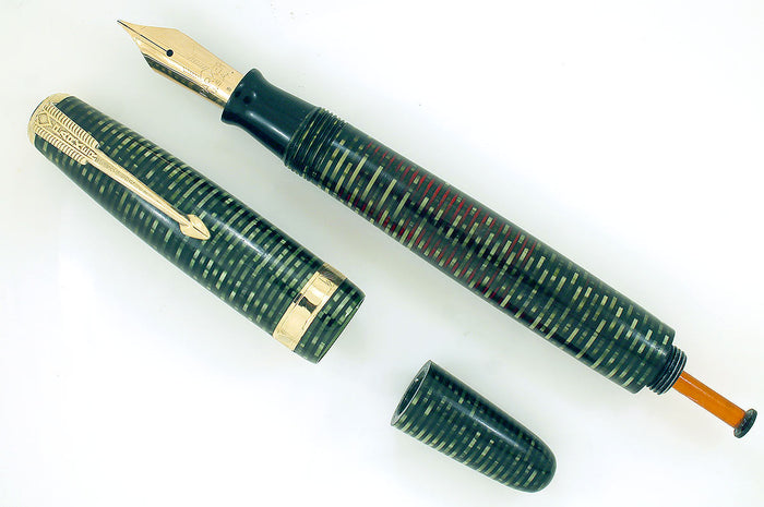 RESTORED 1945 PARKER EMERALD PEARL VACUMATIC MAJOR FOUNTAIN PEN WITH F to BB FLEX NIB