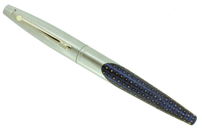 SHEAFFER INTRIGUE BLUE WHALE SHARK FOUNTAIN PEN NEAR MINT MEDIUM NIB OFFERED BY ANTIQUE DIGGER