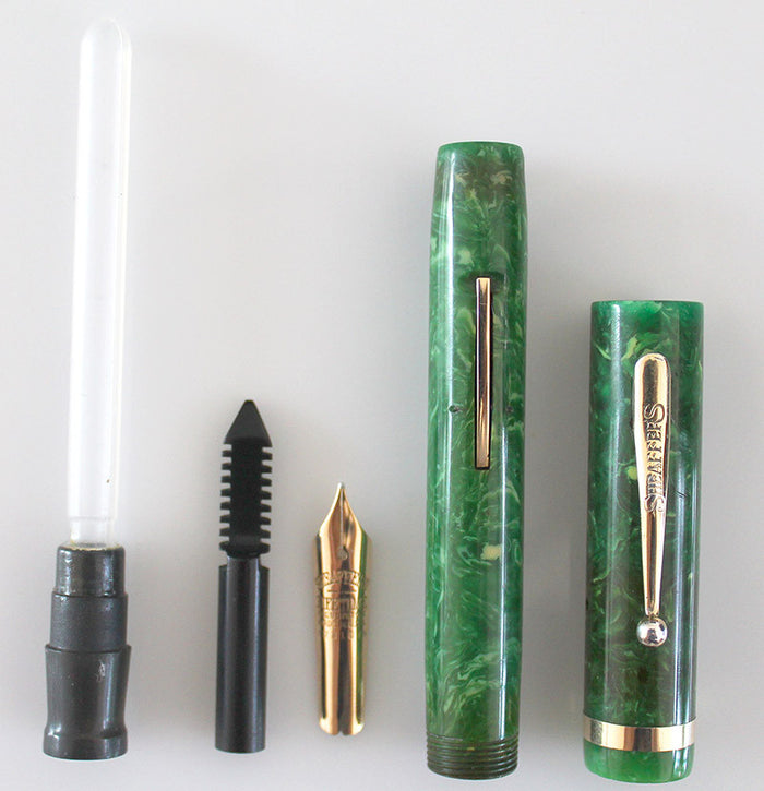 SHEAFFER OVERSIZED FLAT TOP JADE GREEN CELLULOID FOUNTAIN PEN