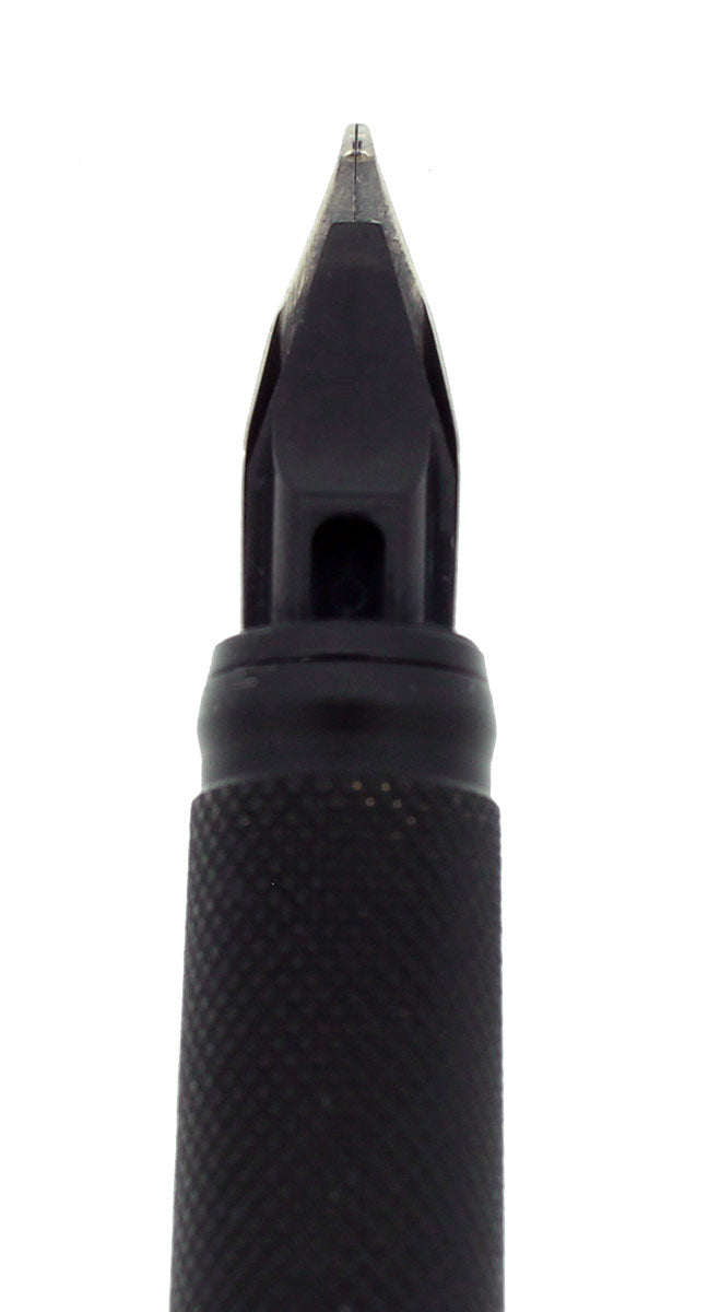 VINTAGE ROTRING 600 MATTE BLACK FOUNTAIN PEN WITH MEDIUM NIB MINT NOS CONDITION OFFERED BY ANTIQUE DIGGER