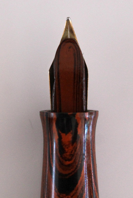 WATERMAN 52V RED RIPPLE FOUNTAIN PEN W/18K GOLD FILLED TRIM M to BB FLEX NIB